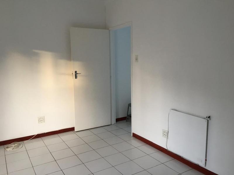 To Let 1 Bedroom Property for Rent in Constantia Western Cape